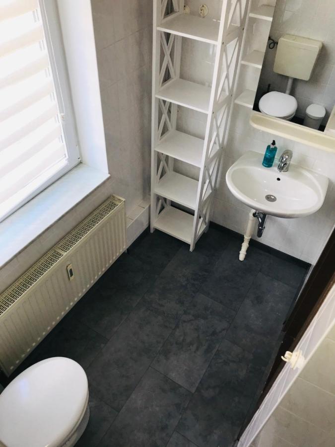"Casa20200" 2 X Apartments Je 150Qm Fuer Business, Familien, Gruppen, Handwerker 15Min Von Berlin, Erdbeerhof, Outlet B5, 5Min Vom See Falkensee !! 2 Apartment Each 150Qm For Business , Families 15Min From Berlin!! Екстериор снимка