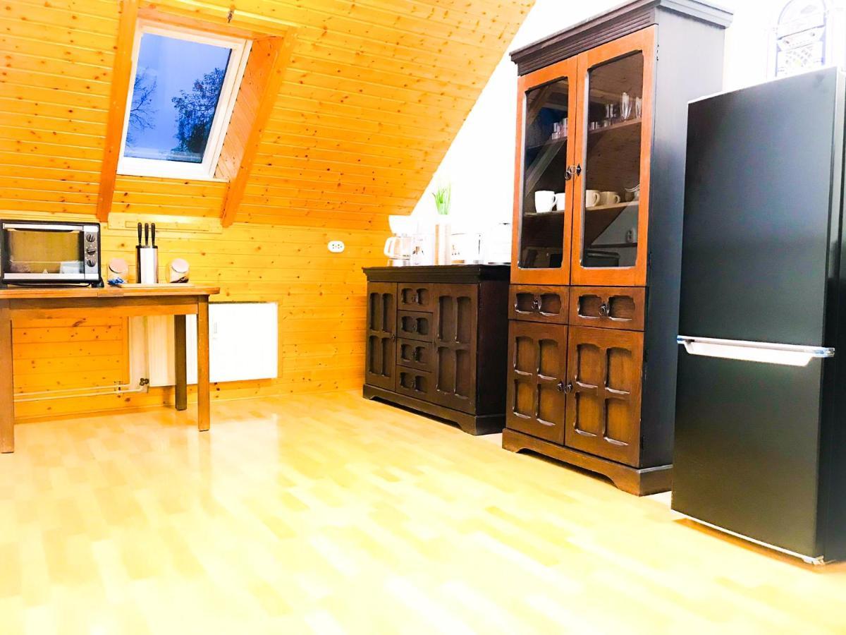 "Casa20200" 2 X Apartments Je 150Qm Fuer Business, Familien, Gruppen, Handwerker 15Min Von Berlin, Erdbeerhof, Outlet B5, 5Min Vom See Falkensee !! 2 Apartment Each 150Qm For Business , Families 15Min From Berlin!! Екстериор снимка