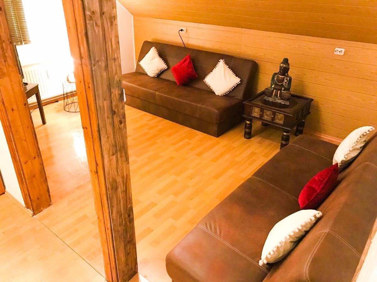 "Casa20200" 2 X Apartments Je 150Qm Fuer Business, Familien, Gruppen, Handwerker 15Min Von Berlin, Erdbeerhof, Outlet B5, 5Min Vom See Falkensee !! 2 Apartment Each 150Qm For Business , Families 15Min From Berlin!! Екстериор снимка